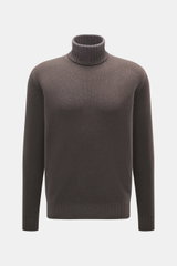 Filippo de Laurentiis Rollkragenpullover dunkelbraun, frontal fotografiert, feines Strickbild, Regular Fit, Super 120'S Wolle mit Cashmere, Rippstrickkragen und Bündchen.