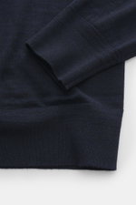 Barena Venezia Merino Feinstrick-Rollkragenpullover navy meliert, Detailaufnahme von Ärmel und Saum, Extra Slim Fit, feines Strickbild, weicher Griff, dekorative Strickborte am Bündchen, anliegender Rollkragen, Feinstrick aus softer Merinowolle.