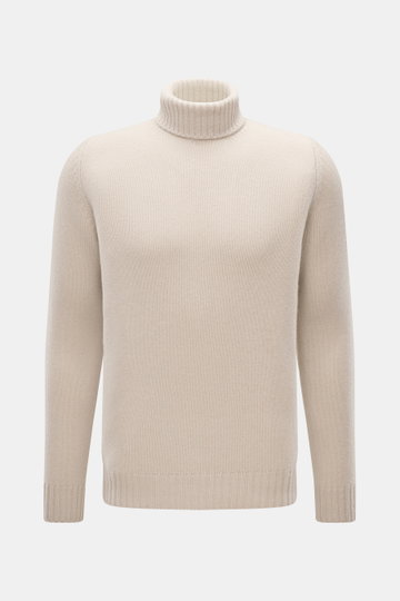 Front view of Bruno Manetti Cashmere turtleneck jumper sand, a slim fit winter essential in pure cashmere with a soft feel, medium-fine knit, close-fitting ribbed turtleneck, and comfortable ribbed bands.