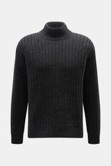 Closed Mock-Neck Pullover dunkelgrau meliert, frontal fotografiert, edler Wollstrick mit markantem Strukturstrick, Regular Fit, anliegender Rippkragen, Rippbündchen, schwere Haptik.