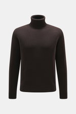 von Braun Merino Rollkragenpullover braun, frontale Nahaufnahme, Oversized Fit, reine Merinowolle, mittelfeines Strickbild, Rollkragen und flexible Rippbündchen
