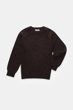 von Braun Kinder Cashmere R-Neck Pullover dunkelbraun, frontal flach liegend fotografiert, weicher Griff, feines Strickbild, Raglanärmel, Rundausschnitt, flexible Rippbündchen, reiner Cashmere
