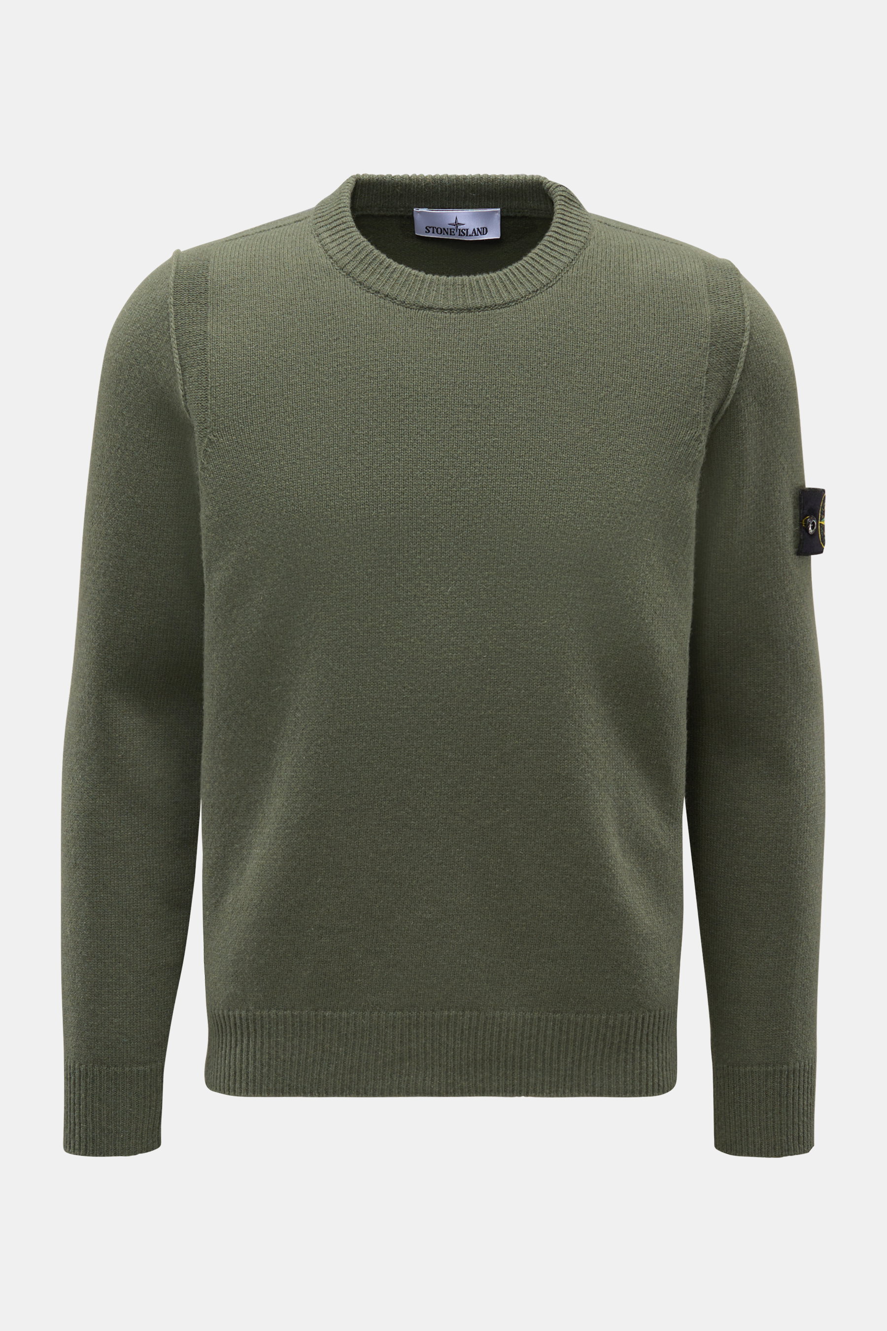 Stone Island Rundhalspullover 'Lambswool' grey green, frontal fotografiert, Slim Fit, weicher Wollmix, Linksstrick, Rundhals, Kompass-Badge am Ärmel.