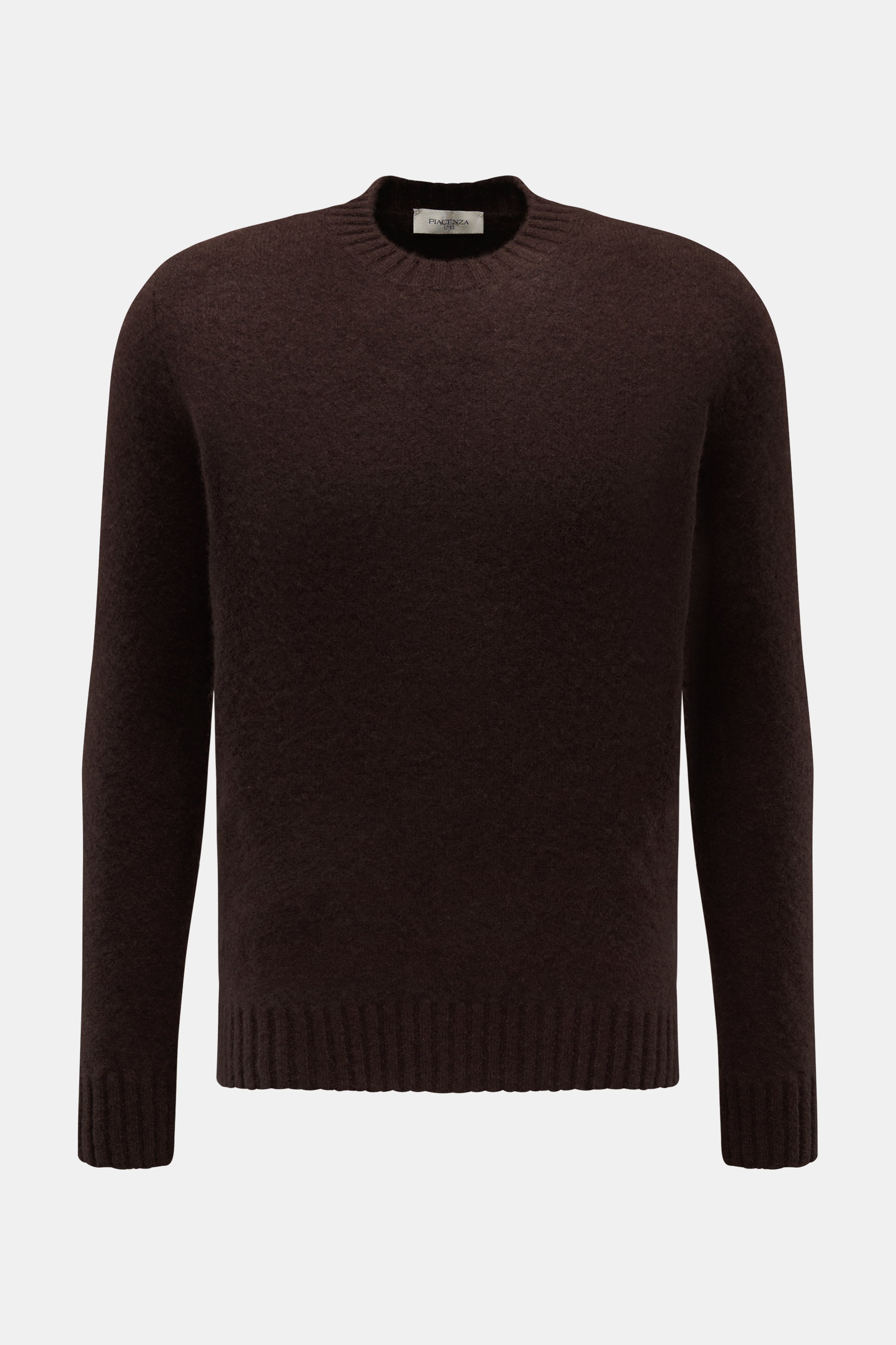 Piacenza 1733 Rundhalspullover dunkelbraun in Slim Fit, mittelfein gestrickt, mit Rundhalsausschnitt, Rippbündchen, weich, aus Cashmere, Seide, Microfaser, frontale Perspektive.