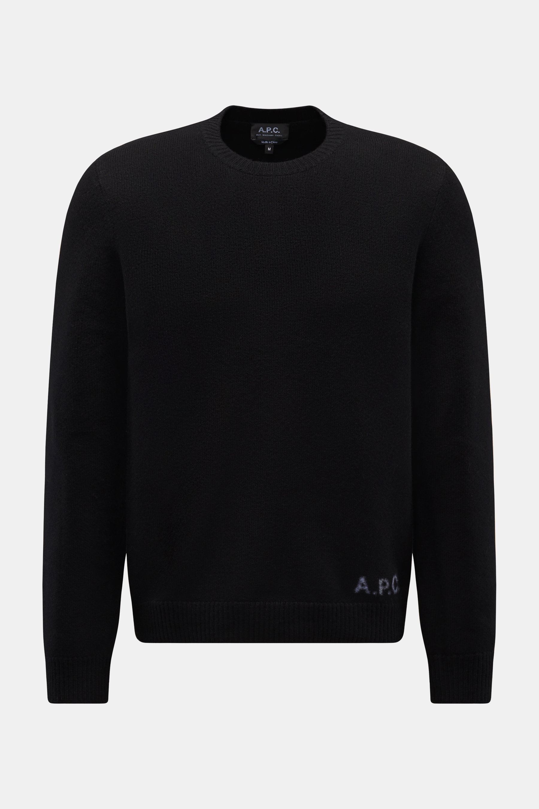 A.P.C. Rundhalspullover 'Edward' schwarz, frontale Ansicht, reine Wolle, weicher Griff, mittelfeines Strickbild, Slim Fit, flexible Rippbündchen, dezentes Logo vorne.