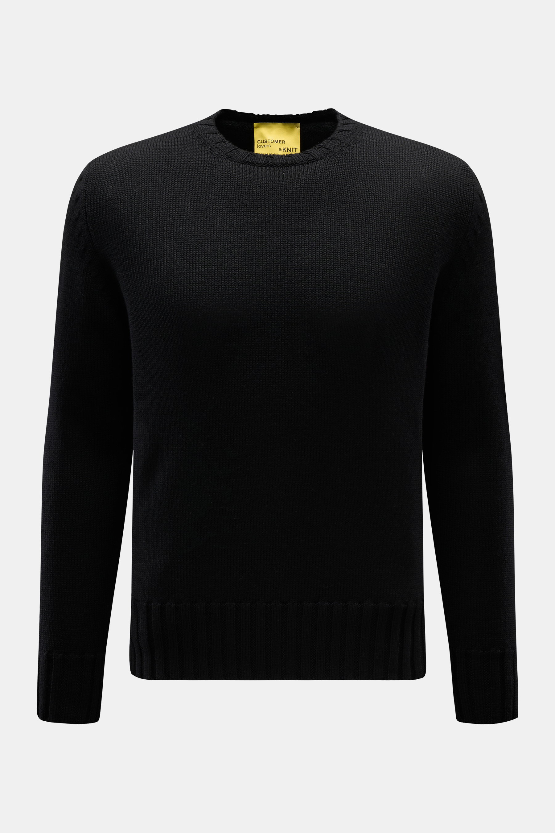B.F. Knitwear Merino Rundhalspullover schwarz, frontal fotografiert, Slim Fit, reine Merinowolle, weicher Griff, mittelgrobes Strickbild, Rundhalsausschnitt, breite Rippstrick-Bündchen.