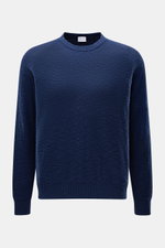 Front view of the 04651/ A trip in a bag Crew neck jumper navy, made from pure cotton with a soft feel and flammé effect.

Description:
<p>Ideal for warmer days: This crew neck jumper, made from pure cotton by 04651/ A TRIP IN A BAG, is the perfect staple