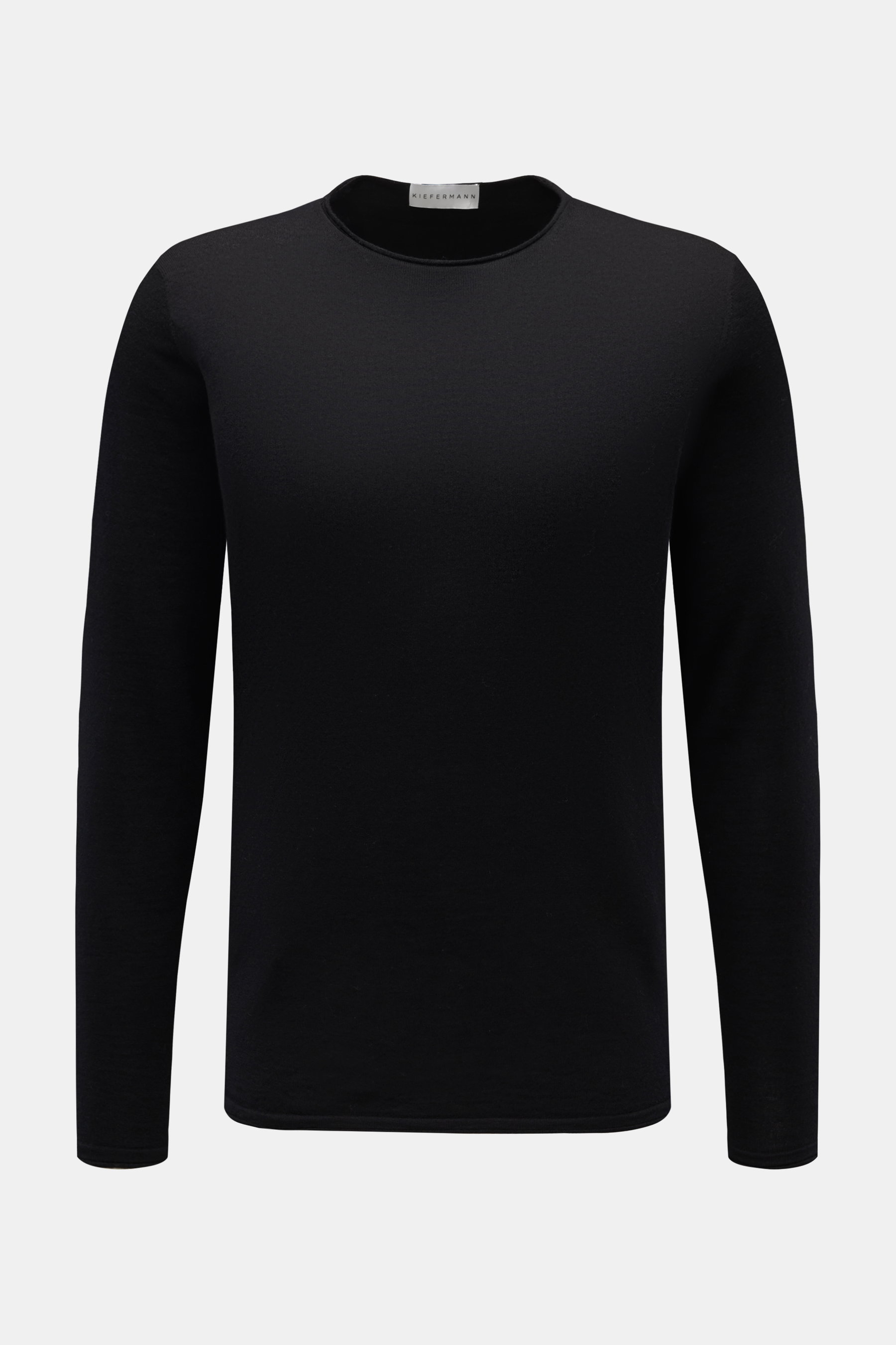 Kiefermann Merino Feinstrick-Pullover 'Benjaminn' schwarz, Slim Fit, reine Merinowolle, superweicher Griff, feines Strickbild, Rundhalsausschnitt, rollierte Kanten, frontale Ansicht.