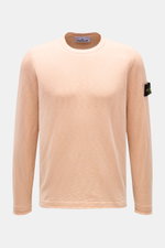 Stone Island Rundhalspullover apricot, frontal fotografiert, Slim Fit mit feinem Strickbild, Baumwoll-Microfaser-Mix, rollierte Saumkanten, Kompass-Badge.