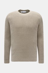 Front view of Iris von Arnim Cashmere Rundhalspullover 'Aurenzo' salbei, a slim fit, round neck sweater with voluminous patent knit, soft cashmere, ribbed cuffs, and tongue raglan sleeves. 

Description: <p>Kompromisslose Strickqualität – made to last: De