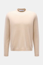 Front view of Iris von Arnim Cashmere-Seide Rundhalspullover 'Amiro' beige, a lightweight round neck sweater blending cashmere and silk with a fine knit, soft touch, regular fit, and ribbed cuffs. <p>Der Rundhalspullover 'Amiro' bringt den Luxus von IRIS 