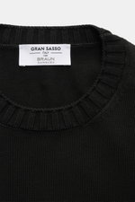 Close-up top view of a black Gran Sasso Crew neck jumper black showing fine knit, ribbed crew neck, and label detail from Italy.

<p>Elegant cotton knitwear from Italy: This jumper from GRAN SASSO will be a great addition to your spring wardrobe, with its