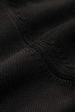 Close-up shot of the fine knit fabric and ribbed texture of the Gran Sasso Crew neck jumper black, showcasing its soft pure cotton material.

Description: 
<p>Elegant cotton knitwear from Italy: This jumper from GRAN SASSO will be a great addition to your