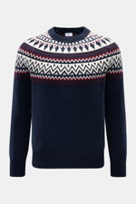 Front view of von Braun Cashmere crew neck jumper navy/burgundy/off-white patterned with classic Norwegian pattern, slim fit, raglan sleeves.

Description: 
<p>Nordic tradition meets luxurious sophistication: With its classic Norwegian pattern and fine ca