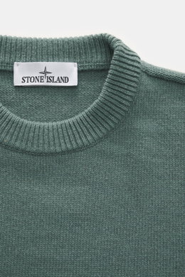 Stone Island Crew Neck Sweater 'Lambswool' grey green shown in close-up from above, highlighting the ribbed crew neckline and fine knit texture. Stylish essential for the cold season: This casual sweater by STONE ISLAND made of a warm wool blend impresses