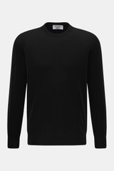 Front view of Gran Sasso Fine-knit crew neck sweater black, made from a mix of virgin wool, cashmere, and silk, featuring a very soft feel, lightweight quality, very fine knit pattern, regular fit, crew neckline, and comfortable ribbed cuffs.