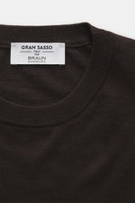 Gran Sasso Fine knit crew neck sweater dark brown shown from above, featuring a mix of virgin wool, cashmere, and silk, very soft touch, lightweight quality, very fine knit pattern, regular fit, crew neckline, and comfortable ribbed cuffs.