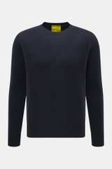 Front view of B.F. Knitwear Cashmere crew neck sweater navy, pure cashmere, soft touch, medium-fine knit, slim fit, elastic ribbed cuffs, crew neckline. Autumnal cashmere from the knitting expert B.F. KNITWEAR: This softly knitted crew neck sweater is the