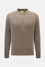 Front view of B.F. Knitwear Cashmere crew neck sweater taupe, soft pure cashmere, medium coarse knit, regular fit, crew neckline, elastic ribbed cuffs.