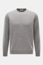 Front view of Aida Barni Cashmere crew neck jumper grey melange, made of pure cashmere with a fine knit pattern, regular fit, crew neckline, and ribbed cuffs. Luxury-class essential with a very soft feel.