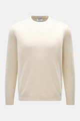 Front view of Aida Barni Cashmere crew neck jumper cream, a luxury-class essential in pure cashmere with fine knit, crew neckline, regular fit, and ribbed cuffs.