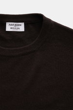 Close-up top view of the Aida Barni Cashmere crew neck jumper dark brown showing fine knit, crew neckline, and ribbed collar.