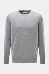 Front view of Brunello Cucinelli Cashmere pullover grey melange, a finely knit crew neck sweater with narrow contrast edges.

<p>This timeless and versatile finely knit crew neck sweater by BRUNELLO CUCINELLI is made from pure cashmere, featuring narrow c