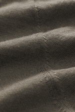Kiefermann Merino fine knit sweater 'Benjaminn' khaki close-up from above showing pure merino wool, super soft feel, very fine knit pattern, slim fit, round neckline, open rolled edge finishes.
