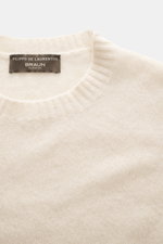Filippo de Laurentiis Rundhalspullover beige, Nahaufnahme von oben, Mix aus Cashmere, Seide, Microfaser, weicher Griff, feines Strickbild, Regular Fit, Rundhalsausschnitt, Rippbündchen.