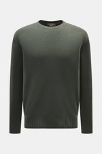 Filippo de Laurentiis Rundhalspullover dunkelgrün, frontal fotografiert, Mix aus Merinowolle und Cashmere, weicher Griff, mittelfeines Strickbild, Regular Fit, Rundhalsausschnitt, Rippbündchen.
