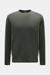 Filippo de Laurentiis Rundhalspullover dunkelgrün, frontal fotografiert, Mix aus Merinowolle und Cashmere, weicher Griff, mittelfeines Strickbild, Regular Fit, Rundhalsausschnitt, Rippbündchen.