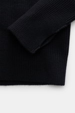 Barena Venezia Rundhalspullover 'Corba Cruna' navy, Detailaufnahme von oben schräg, Strick aus reiner Schurwolle, weicher Griff, mittelfeines Strickbild, Patent-Strickmuster, Slim Fit, Rundhalsausschnitt, elastische Rippbündchen, breite Ärmelbündchen mit 