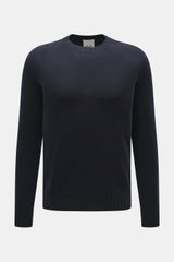 Frontansicht des Allude Rundhalspullover navy, Mix aus Wolle und Cashmere, weicher Griff, mittelgrobes Strickbild, Regular Fit, Rundhalsausschnitt, komfortable Rippbündchen.