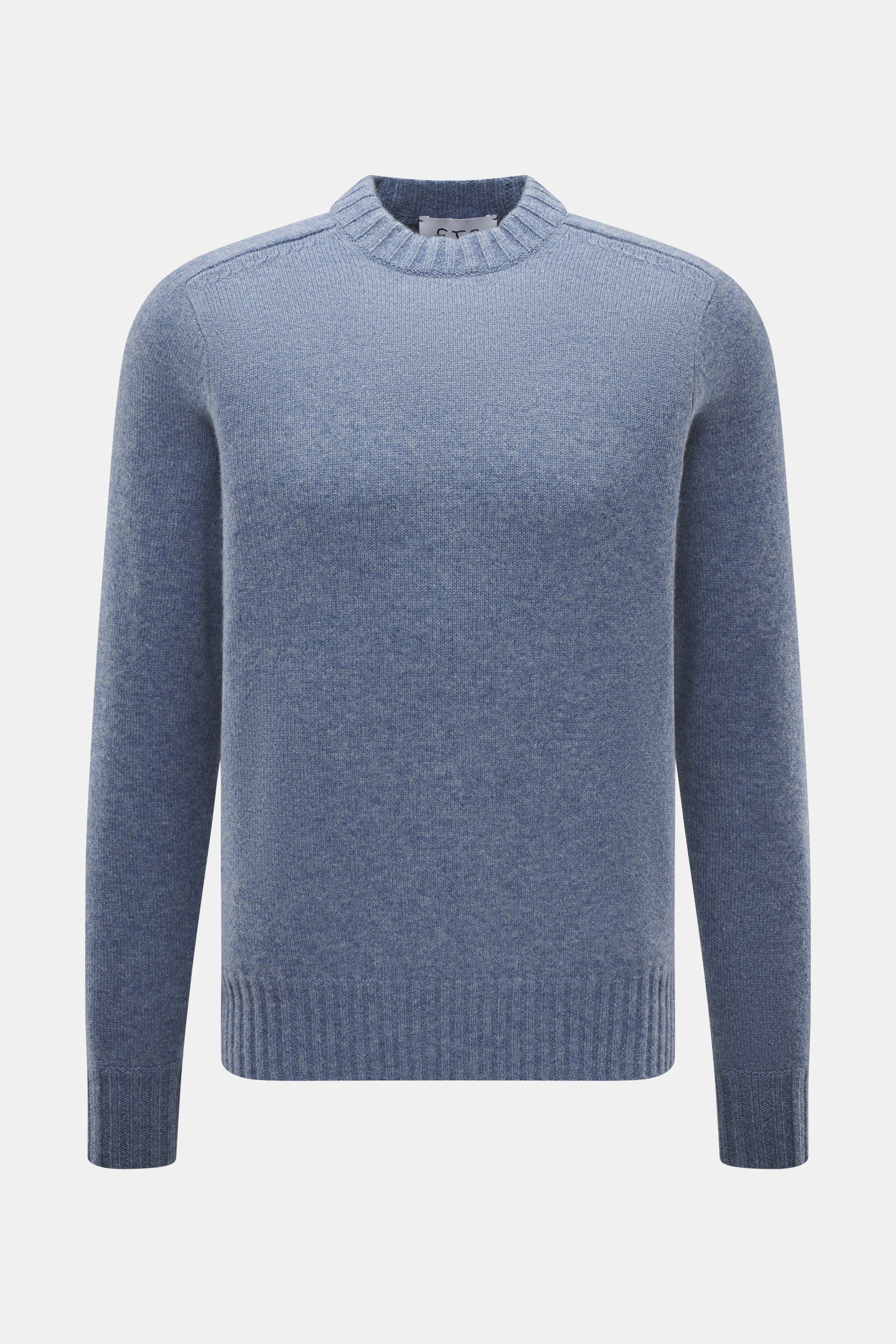FTC Cashmere Rundhalspullover rauchblau meliert, nachhaltiger Slim Fit, mittelfeines Strickbild, Rippbündchen, frontal fotografiert.