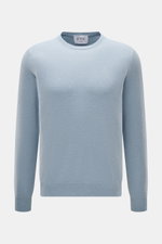 Front view of FTC Cashmere Crew Neck Sweater light blue made of pure cashmere with a fine knit pattern, slim fit, crew neckline, and ribbed cuffs.