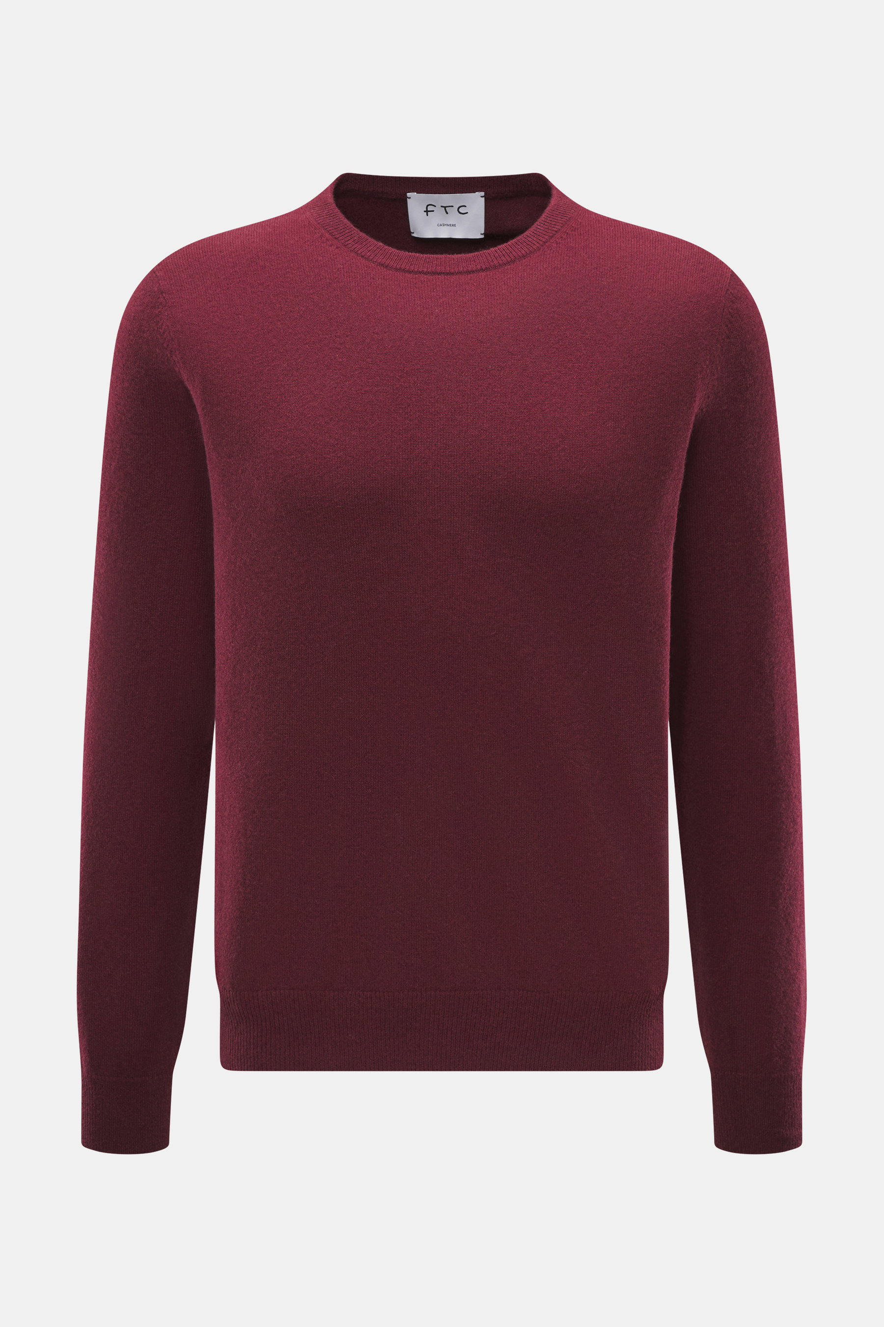 FTC Cashmere Rundhalspullover bordeaux, Slim Fit, feines Strickbild, reiner Cashmere, Rundhalsausschnitt, komfortable Rippbündchen, frontal fotografiert.