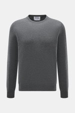 Front view of FTC Cashmere Crew Neck Sweater grey melange, pure cashmere, very soft touch, fine knit, Slim Fit, crew neckline, ribbed cuffs.