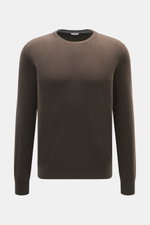 BRAUN Hamburg Cashmere Rundhalspullover dunkelbraun, Slim Fit, feines Strickbild, Rundhalsausschnitt, flexible Rippbündchen, Frontansicht, reine Cashmerequalität