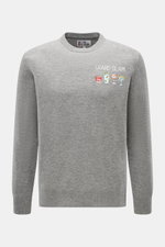 MC2 Saint Barth Rundhals-Pullover 'Heron Light' grau meliert, frontal, Slim Fit, weicher Griff, feines Strickbild, Cashmere-Mix, Rundhalsausschnitt, Logo-Stitching am Ärmel, Rippbündchen.