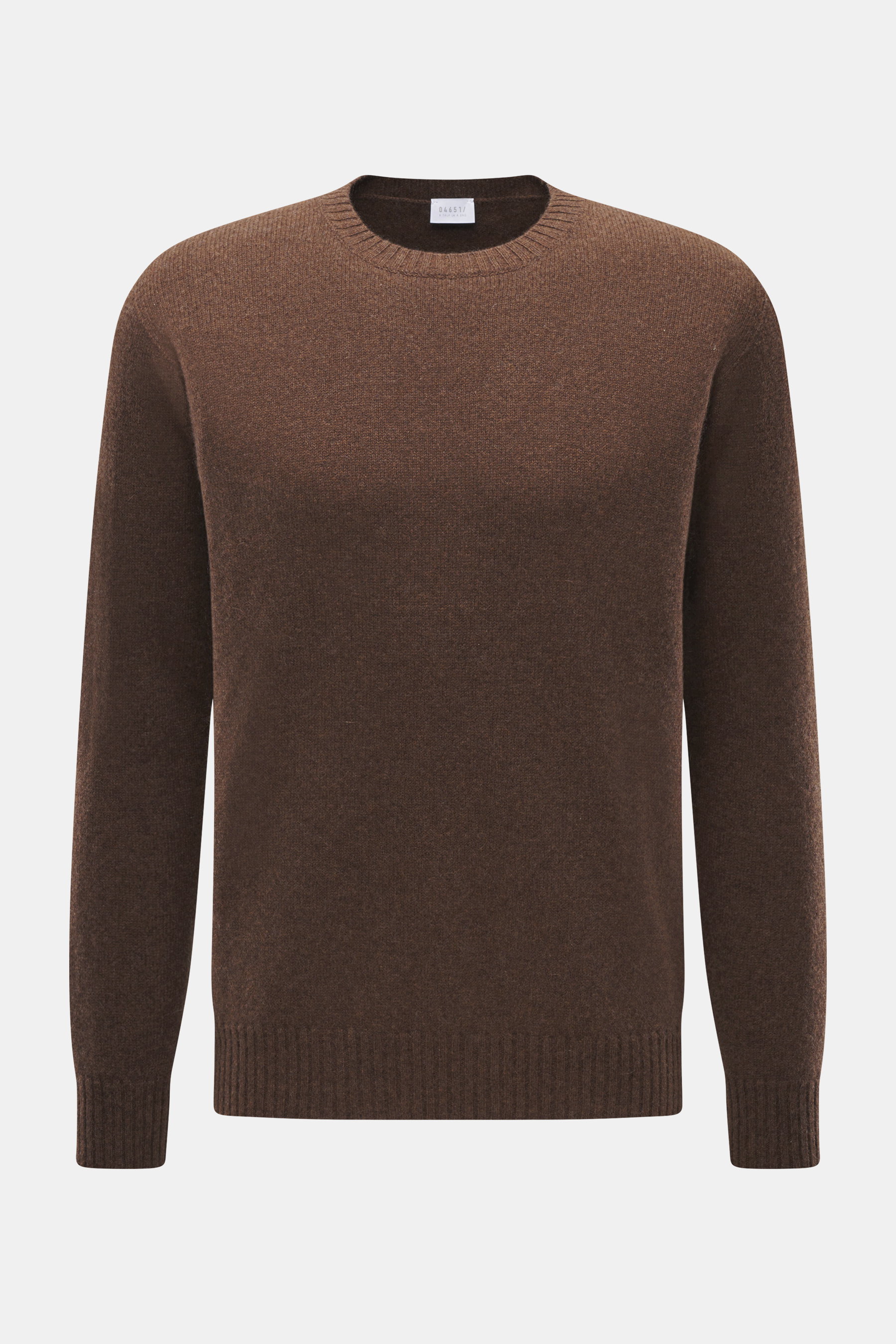 Brauner 04651/ A trip in a bag Cashmere Rundhalspullover 'Extreme Cashmere Crew' in Slim Fit, feinem Strick, Rundhalsausschnitt, flexible Rippbündchen, frontal fotografiert.