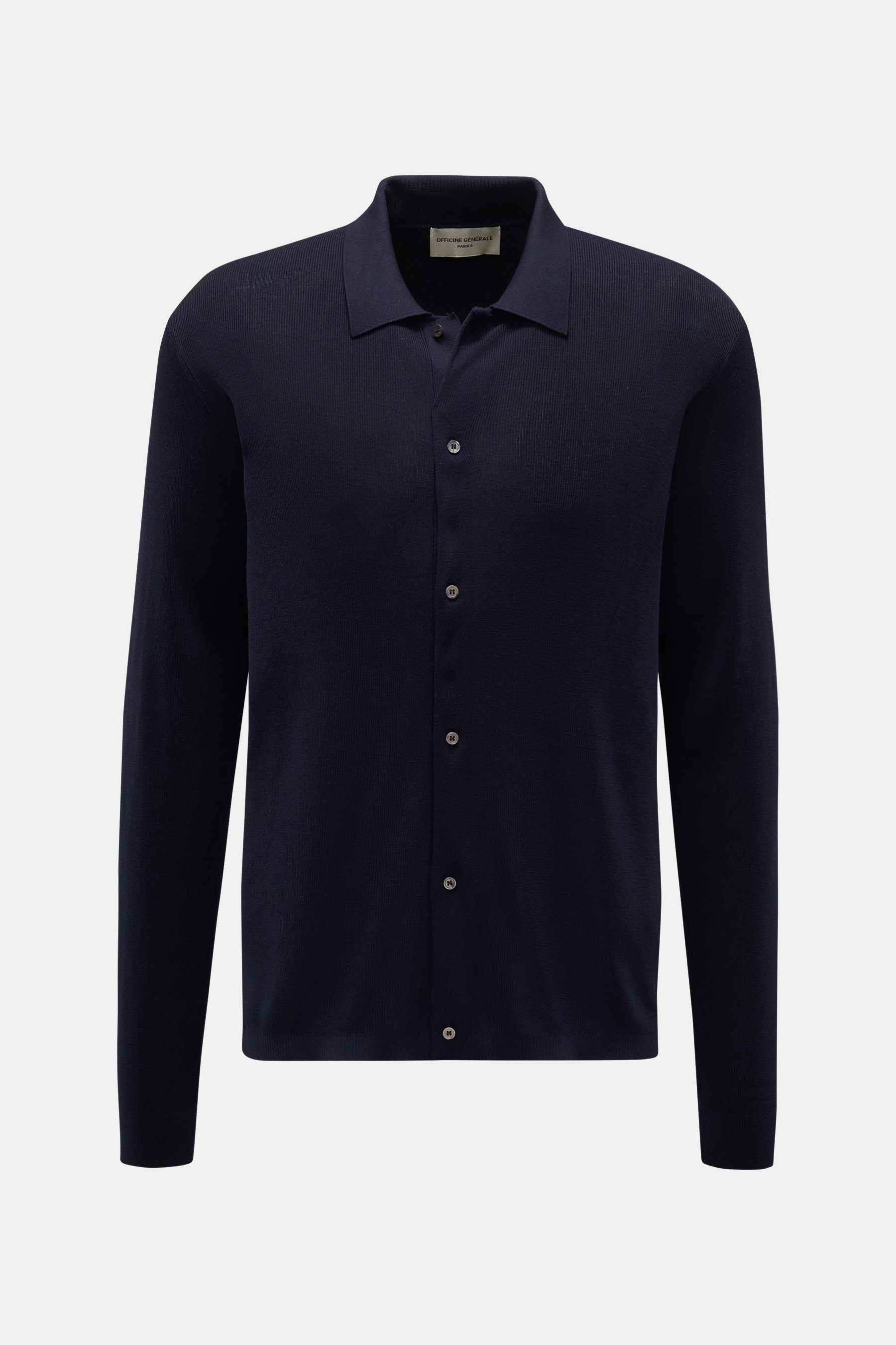 Officine Générale Cardigan 'Brent' navy, frontale Aufnahme, Regular Fit, Six-Knopf-Leiste, Umlegekragen, Lyocell-Wolle-Mix, mittelfeines Strickbild.