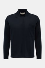 Lisa Yang Cashmere Strickhemd 'Kieran' navy, frontale Nahaufnahme, reiner Cashmere, weicher Griff, feines Strickbild, Regular Fit, verdeckte Knopfleiste, Umlegekragen, Brusttasche.