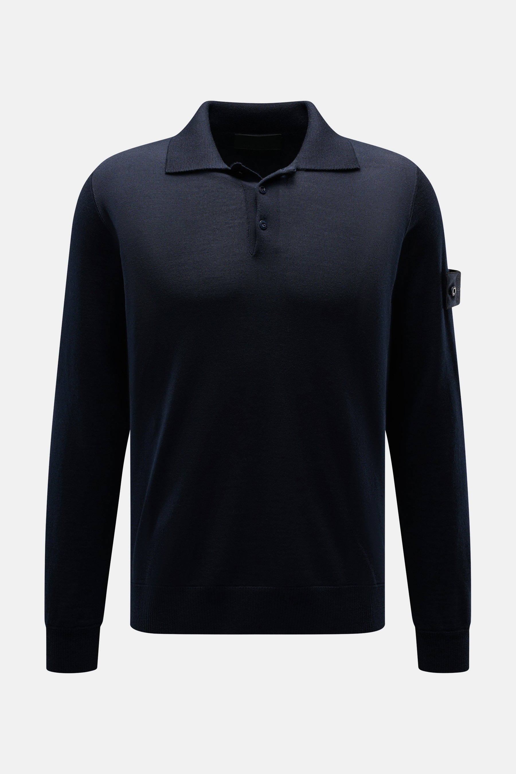 Stone Island Strickpolo 'Ghost Pure Light Wool' navy, Frontansicht, feine Wolle, Regular Fit, Umlegekragen, Kompass-Badge, weicher Griff, Rippbündchen.
