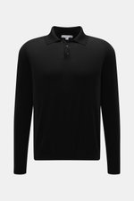 Malo Feinstrickpolo schwarz, Frontansicht, reine Schurwolle, weicher Griff, feines Strickbild, Regular Fit, Polokragen, Drei-Knopf-Leiste, Rippbündchen.