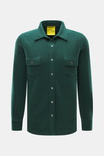 Front view of B.F. Knitwear Cashmere knit shirt Kent collar dark green, slim fit with patch breast pockets and snap buttons.

Description: <p>A high-quality all-rounder for cool days: This knit shirt from B.F. KNITWEAR made of pure cashmere with patch bre