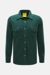 Front view of B.F. Knitwear Cashmere knit shirt Kent collar dark green, slim fit with patch breast pockets and snap buttons.

Description: <p>A high-quality all-rounder for cool days: This knit shirt from B.F. KNITWEAR made of pure cashmere with patch bre