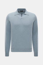 Colombo Cashmere Strickpolo rauchblau meliert, Slim Fit, feines Strickbild, klassischer Polokragen, offene Kragenleiste, flexible Rippbündchen, Frontansicht.
