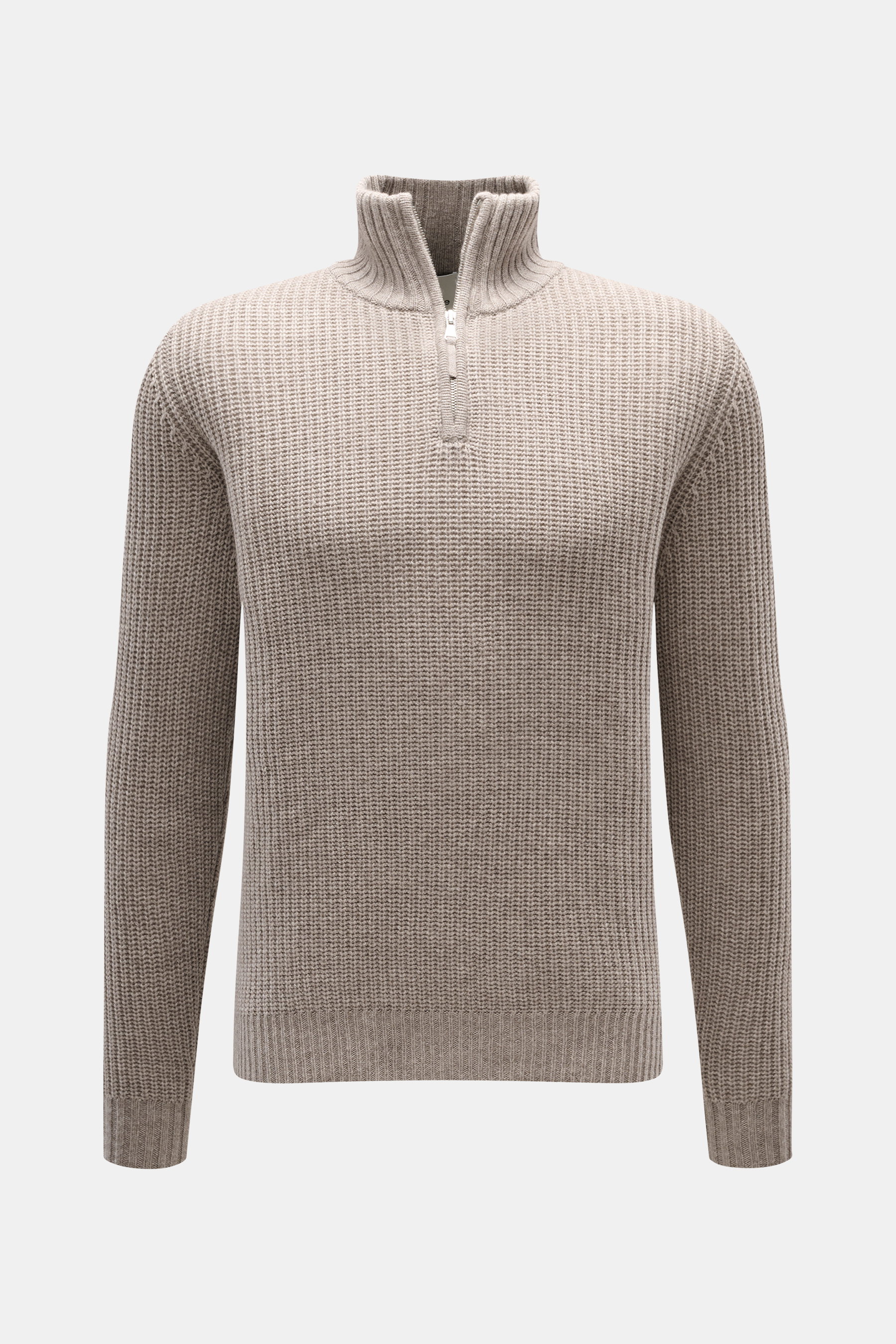 Allude Troyer beige meliert, frontal fotografiert, Patentstrick aus Wolle und Cashmere, weicher Griff, mittelgrobes Strickbild, Slim Fit, Rippstrickkragen mit Zipper, komfortable Rippbündchen.