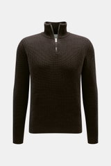 Allude Troyer dunkelbraun, frontal fotografiert, Patentstrick aus Wolle und Cashmere, weicher Griff, mittelgrobes Strickbild, Slim Fit, Rippstrickkragen mit Zipper, Rippbündchen.