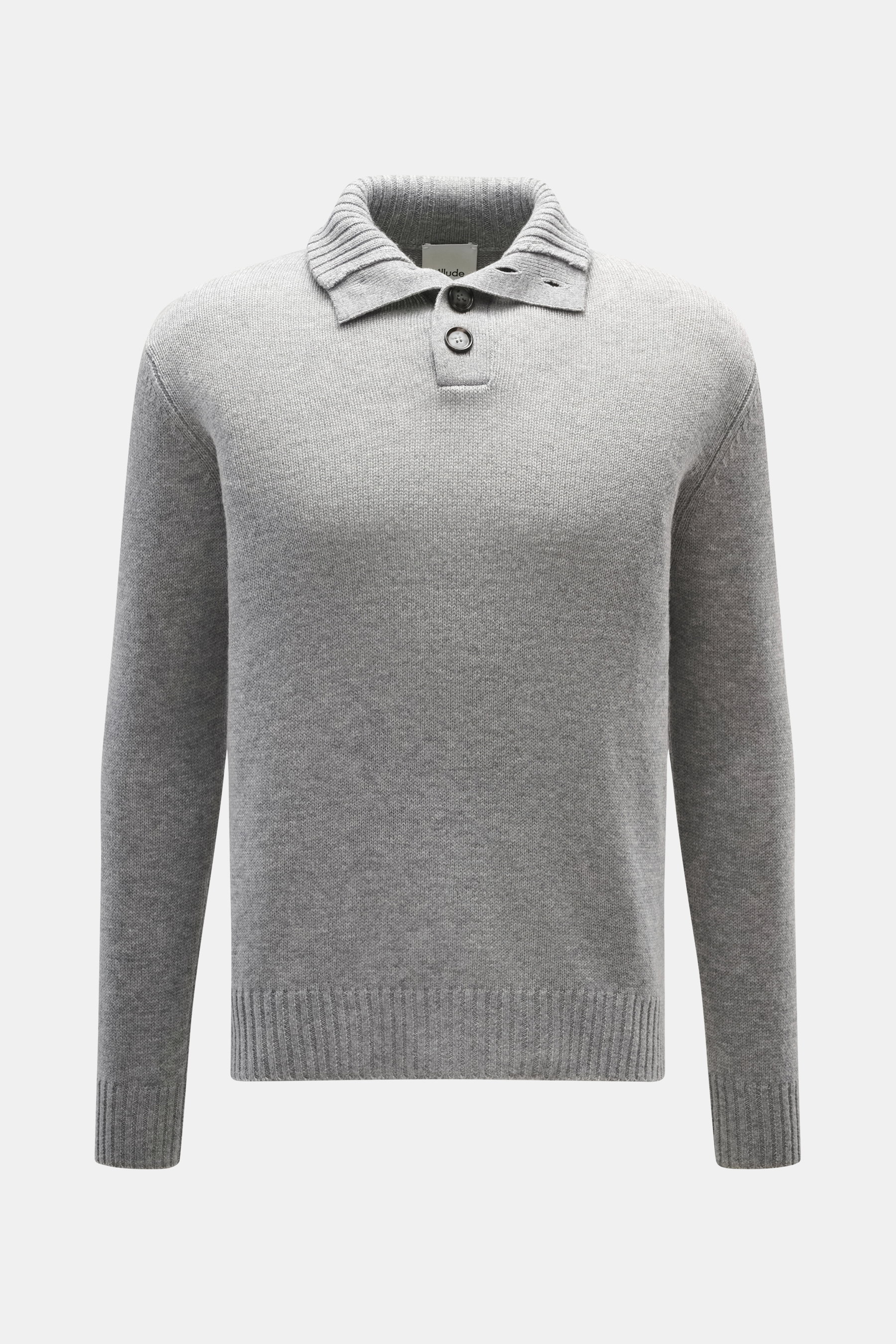 Front view of Allude Troyer grey melange sweater, mix of virgin wool and cashmere, soft feel, medium coarse knit, regular fit, stand-up collar with four-button placket, ribbed cuffs.